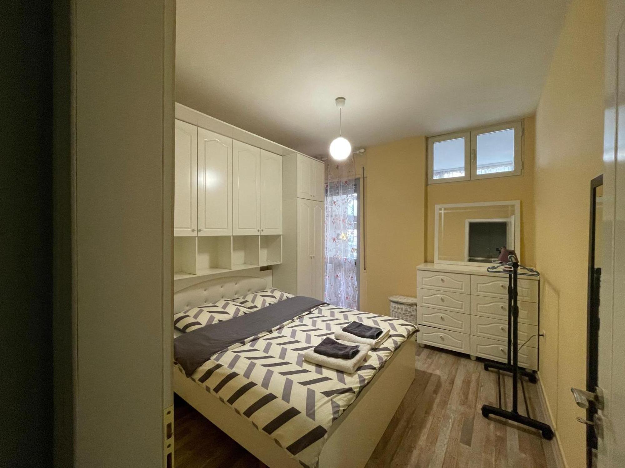 Bricks Apartment Near Pazari I Ri Tirana Zewnętrze zdjęcie
